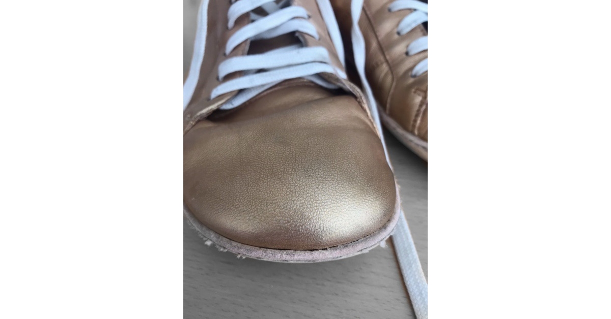 Metalický Krém na boty Shoe Cream 407 brilliant gold   Jak opravit odřené starší kožené boty doma renovace odřenin krém na boty trg the one